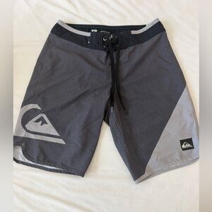 Quicksilver boardshorts